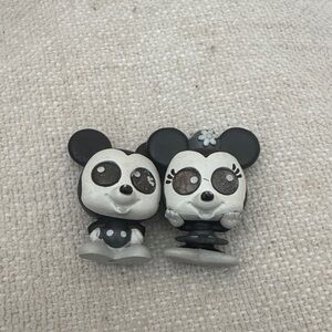 Disney dorables Black & White mickey and minnie set
